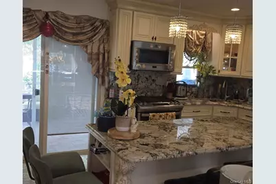 719 Oriole Avenue, West Hempstead, NY 11552 - Photo 10