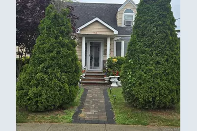 719 Oriole Avenue, West Hempstead, NY 11552 - Photo 2