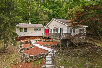 12 Cascade Trail, Monroe, NY 10950 - Photo 2