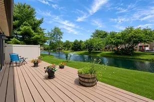 45 Timber Ridge Dr, Holbrook, NY 11741 - Photo 4