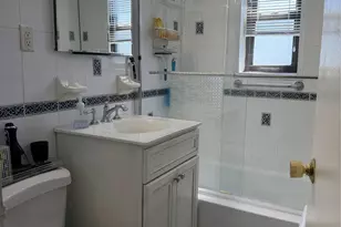 35 Shady Glen Ct, New Rochelle, NY 10805 - Photo 8