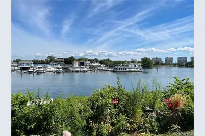 35 Shady Glen Court #3F, New Rochelle, NY 10805 - Photo 12