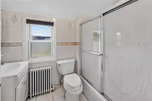 5 E 4th St, Huntington Station, NY 11746 - Photo 22