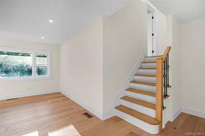 737 Flowerdale Drive, Seaford, NY 11783 - Photo 10