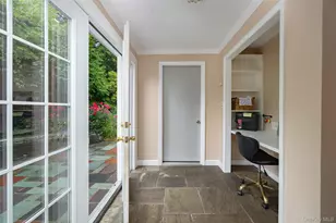 46 Barnard Ave, Poughkeepsie, NY 12601 - Photo 14