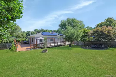 141 Curtis Lane, Yonkers, NY 10710 - Photo 20