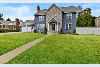 125 Ohio Avenue, Massapequa, NY 11758 - Photo 2