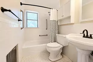 9 McGaw Ave, Lake Grove, NY 11755 - Photo 6