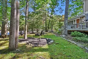 4 Scarborough Cir, Rock Hill, NY 12775 - Photo 4