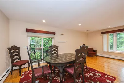 119 Norwood Avenue, Malverne, NY 11565 - Photo 6