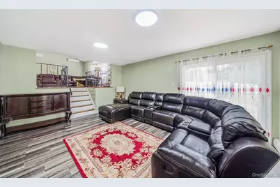 23 Essex Drive, Coram, NY 11727 - Photo 16