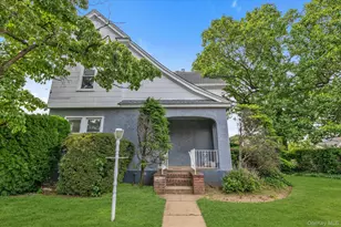 343 Nassau Blvd, New Hyde Park, NY 11040 - Photo 2