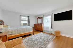 4 Interlaken Ave, New Rochelle, NY 10801 - Photo 12
