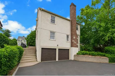 4 Interlaken Avenue, New Rochelle, NY 10801 - Photo 24