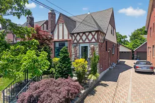 32-18 172nd St, Flushing, NY 11358 - Photo 24