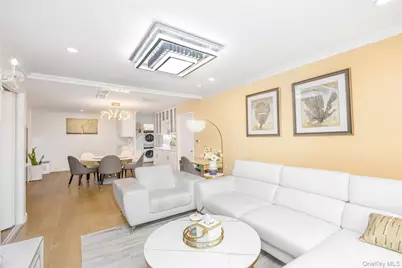 13620 Booth Memorial Avenue #2A, Flushing, NY 11355 - Photo 6