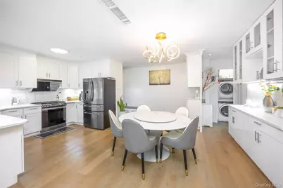 13620 Booth Memorial Avenue #2A, Flushing, NY 11355 - Photo 2