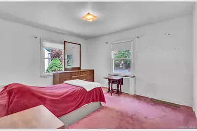 19 Poplar Place, Glen Cove, NY 11542 - Photo 10