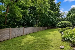9 Elmwood Rd, White Plains, NY 10605 - Photo 20