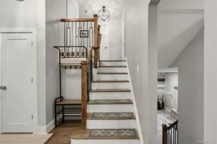 9 Elmwood Rd, White Plains, NY 10605 - Photo 2