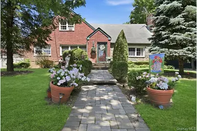 [Address not provided], Floral Park, NY 11001 - Photo 1