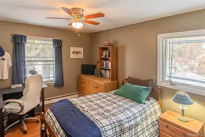 30 Hudson Drive, Hyde Park, NY 12538 - Photo 4