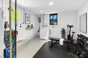 5569 Kings Hwy, Brooklyn, NY 11203 - Photo 36