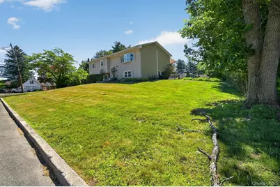 1 Scher Drive, New City, NY 10956 - Photo 32