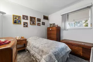 279 N Kentucky Ave, Massapequa, NY 11758 - Photo 16