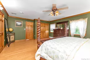 2 East Ct, Bethpage, NY 11714 - Photo 14