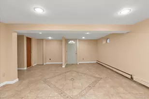 2 East Ct, Bethpage, NY 11714 - Photo 18