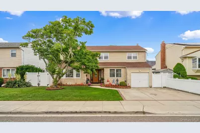 4382 New York Avenue, Island Park, NY 11558 - Photo 2