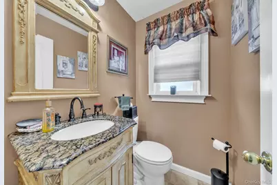 4382 New York Avenue, Island Park, NY 11558 - Photo 8