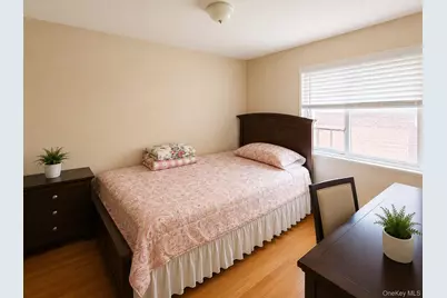221-51 Manor Road #Upper, Queens Village, NY 11427 - Photo 6