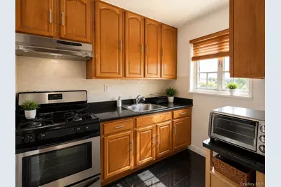 221-51 Manor Road #Upper, Queens Village, NY 11427 - Photo 4