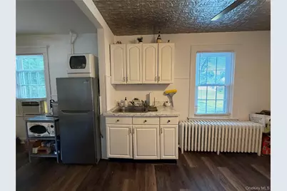 31 Minetta Court, Huntington, NY 11743 - Photo 4