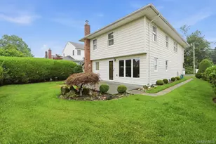 6 N Park Dr, Massapequa, NY 11758 - Photo 24