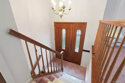 6 N Park Drive, Massapequa, NY 11758 - Photo 6