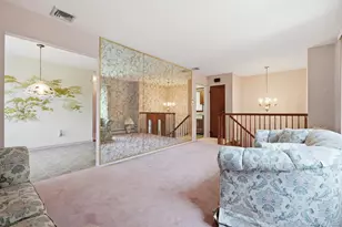 6 N Park Dr, Massapequa, NY 11758 - Photo 4
