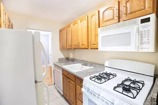 102-55 67th Rd, Forest Hills, NY 11375 - Photo 8