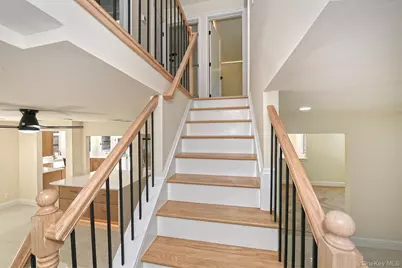 3 Jacobs Path, Melville, NY 11747 - Photo 20
