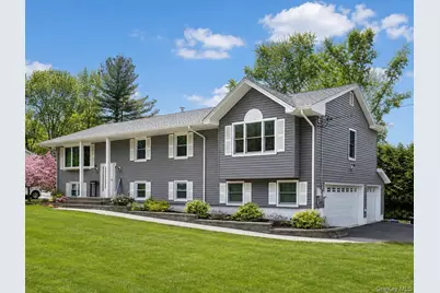 6 Hemlock Lane, Thiells, NY 10984 - Photo 2
