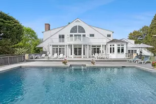 59 Farm Field Rd, Bridgehampton, NY 11932 - Photo 2