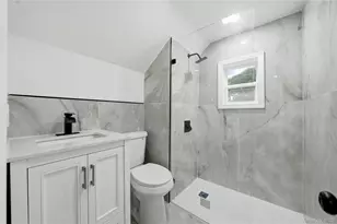 17 Riverside St, Amityville, NY 11701 - Photo 10