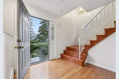 335 5th Street, Mamaroneck, NY 10543 - Photo 2