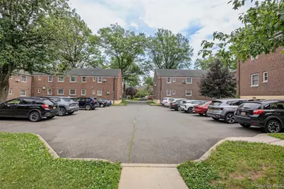 61-26 255th #upper, Little Neck, NY 11362 - Photo 28