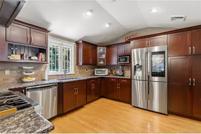 10 The Knolls, Locust Valley, NY 11560 - Photo 14