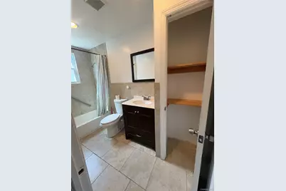 125 Washington Avenue, Amityville, NY 11701 - Photo 10
