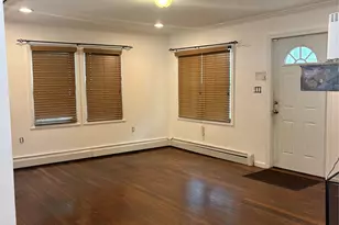 125 Washington Ave, Amityville, NY 11701 - Photo 14