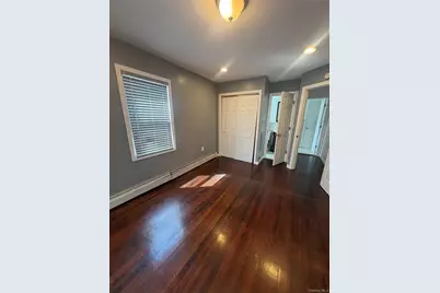 125 Washington Avenue, Amityville, NY 11701 - Photo 8